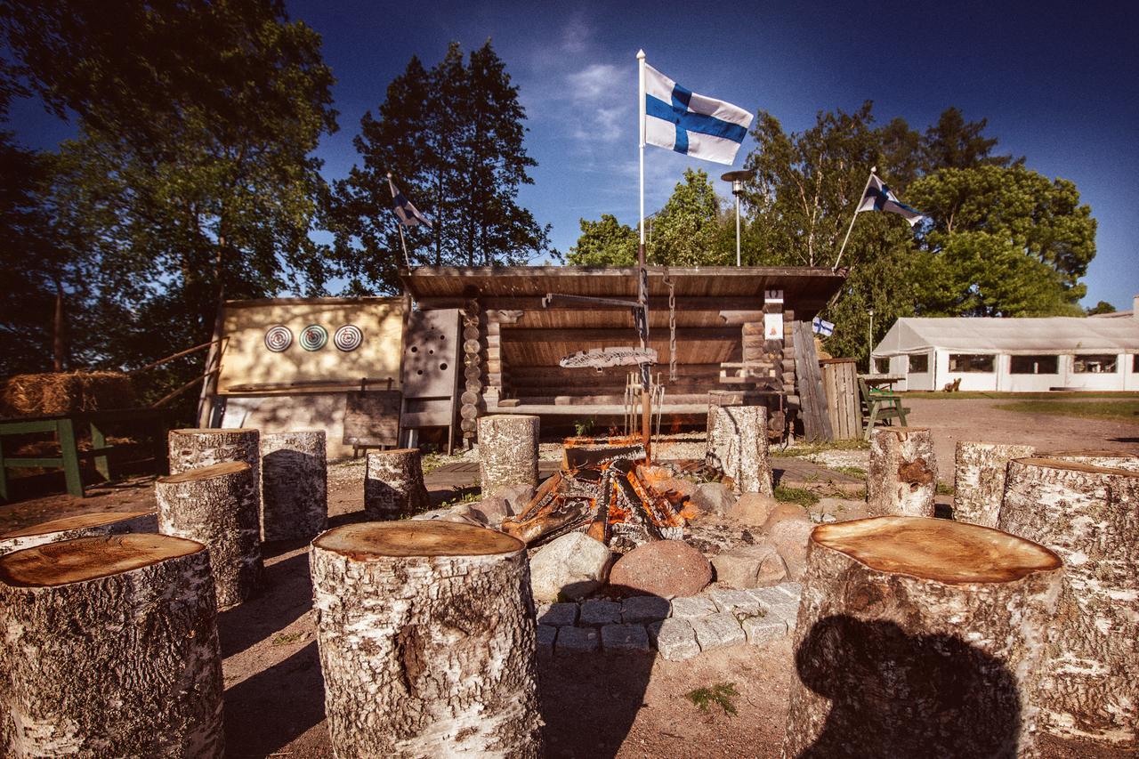 Hotelli Gustavelund Tuusula Esterno foto